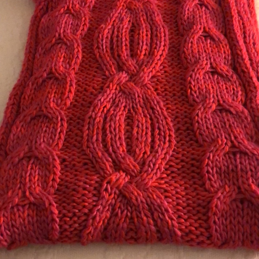 Maurices two tones fucsia-orange soft scarf.